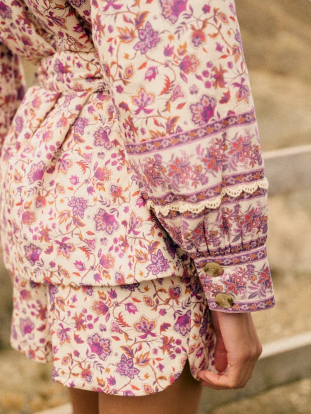 EUC Sézane Carmen Shorts in Nausica Floral Print Size 2/34 - Picture 2 of 8